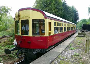 Auto-coach W231 at Oxford Road station.