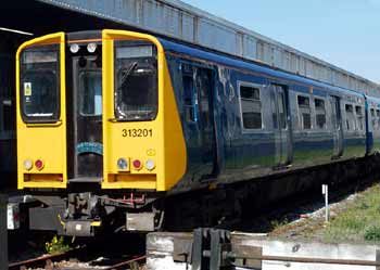 313 201 in Pacer train 144014.